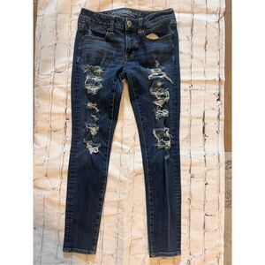 American Eagle Women's Size 2 Short Jegging Jeans Distressed AEO X4 Denim Skinny